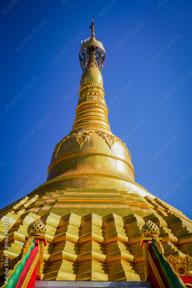 Fototapeta premium the atmosphere of the temple in myanmar