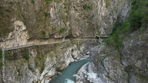 Amazing Taroko Gorge in Taiwan