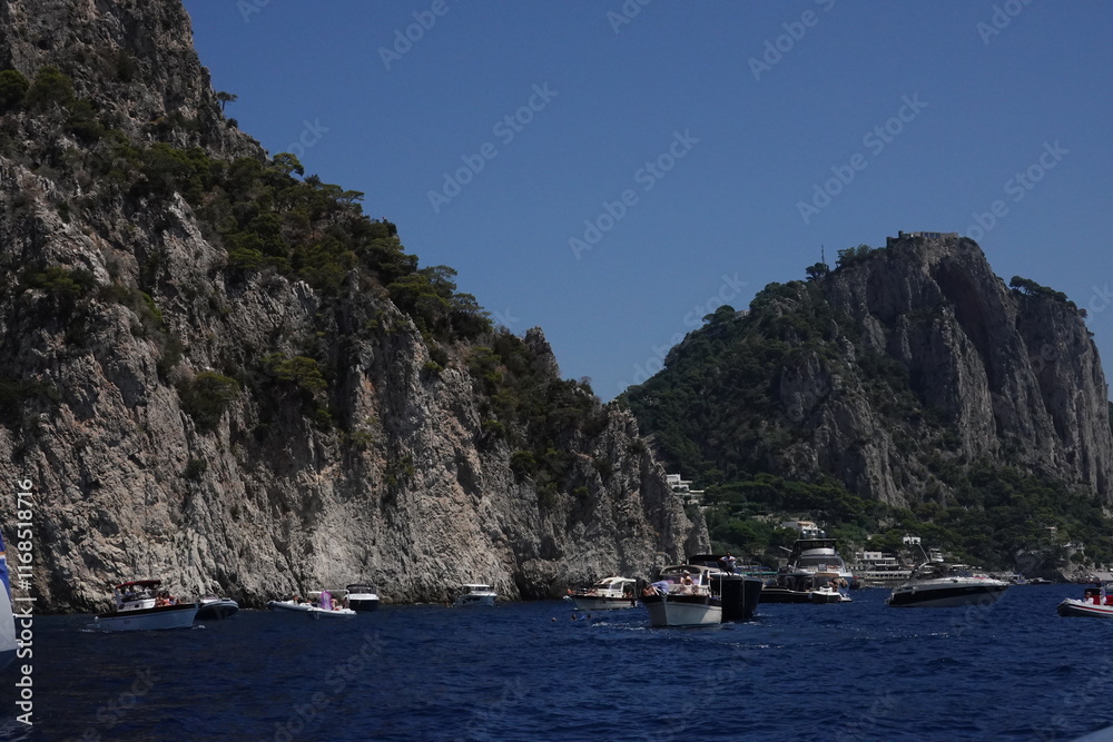 Obraz premium Summer on the Italian island of Capri