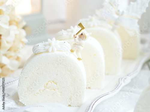 白いロールケーキでメリークリスマス