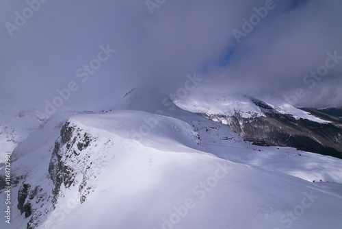 crêtes cantal hiver 