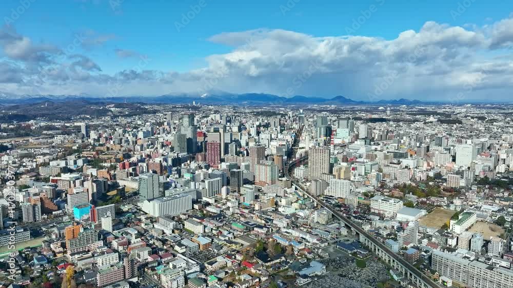 都市、空撮、ドローン、俯瞰、青空、地平線、パノラマ、市街地、前進、日本、ハイアングル、展望、風景、景色、景観、上から見た、見下ろす、社会、現代、都会、建設、建築、ビル、ビル群、不動産、高層ビル、摩天楼、町並み、街、観光、旅行、コピースペース、昼間、晴れ、明るい、行政、公共、地方、自治体、地域、ビジネス、産業、インフラ、将来、進歩、開発、発展、繁栄、60p、未来 都市、空撮、ドローン、俯瞰、青空、地平線、パノラマ、市街地、前進、日本、ハイアングル、展望、風景、景色、景観、上から見た、見下ろす、社会、現代、都会、建設、建築、ビル、ビル群、不動産、高層ビル、摩天楼、町並み、街、観光、旅行、コピースペース、昼間、晴れ、明るい、行政、公共、地方、自治体、地域、ビジネス、産業、インフラ、将来、進歩、開発、発展、繁栄、60p、未来