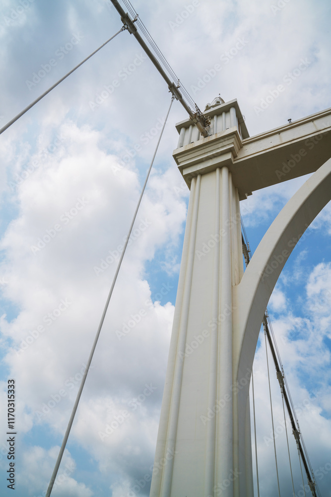 Obraz premium Partial close-up of Baishi Bridge in Zhuhai, Guangdong Province, China on June 4, 2023