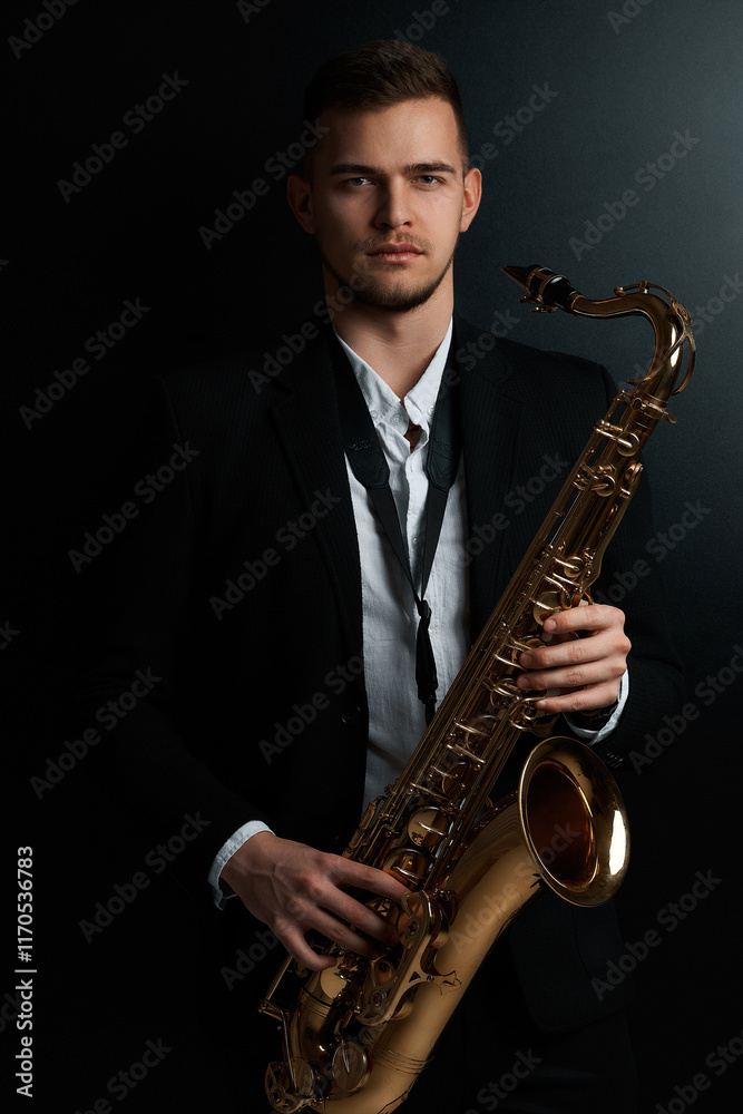 Naklejka premium man with saxophone