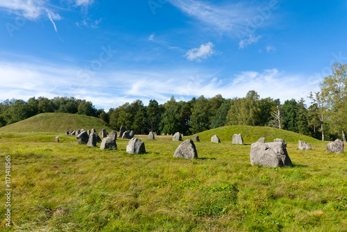 Blick auf Anundshög in Schweden photo