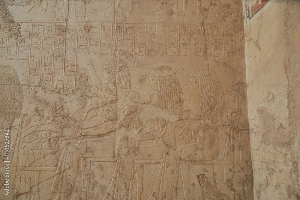 Obraz premium The Exquisite Tomb of Ramose in Luxor's Tombs of the Nobles
