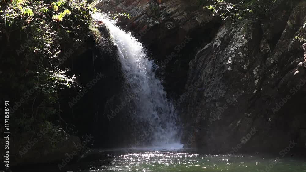 cachoeira na cidade de Alto Paraiso de Goiás, região da Chapada dos Veadeiros, Estado de Goiás, Brasil