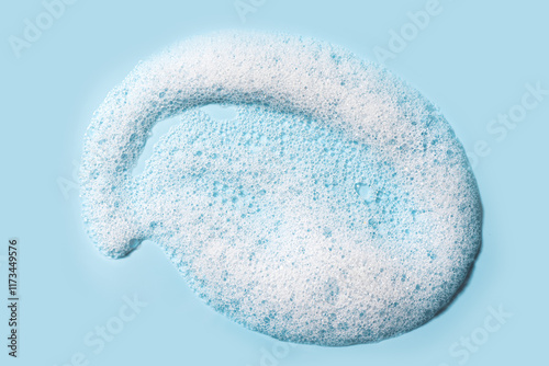 Face cleanser mousse or shampoo sample