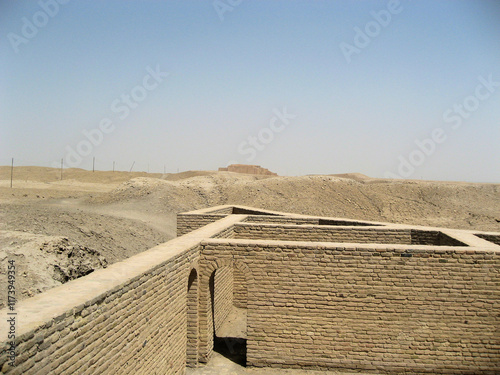 A view of the Iraq Desert near the Ziggurat