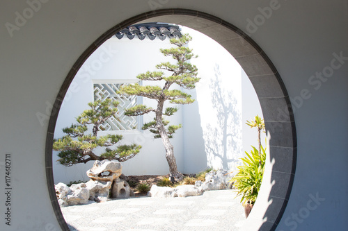 Bonsai garden round entryway at Japanese garden