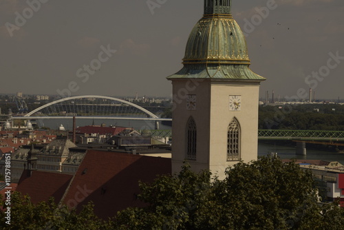 Martinsdom in Bratislava photo