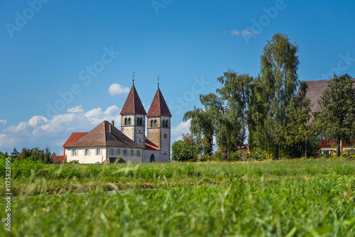 Romanische Basilika Sankt Peter und Paul auf der Insel Reichenau photo