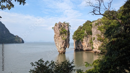 bond island