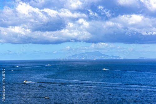 Isola di capri vista dalla penisola sorrentina photo