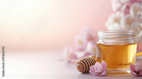 Minimalist Dewy Background Featuring Manuka Honey Extracts for Health and Beauty Promotions photo