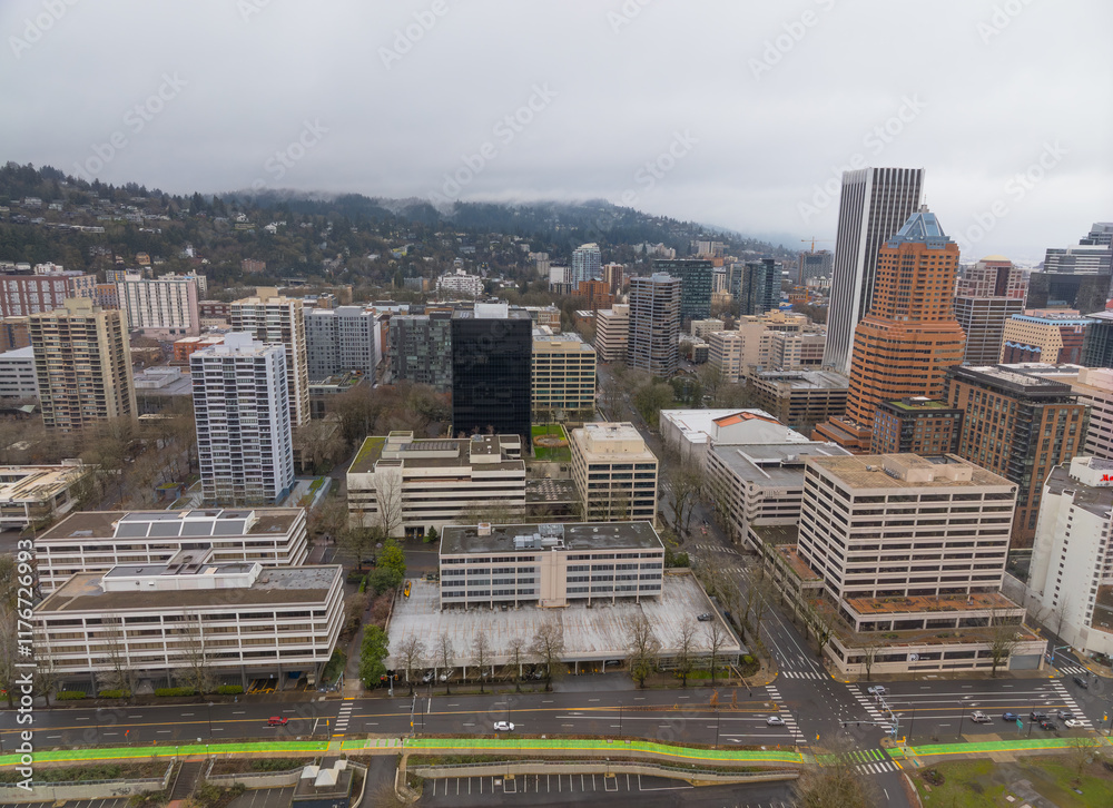A cityscape with a large building in the middle