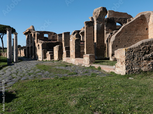 Rovine antiche photo