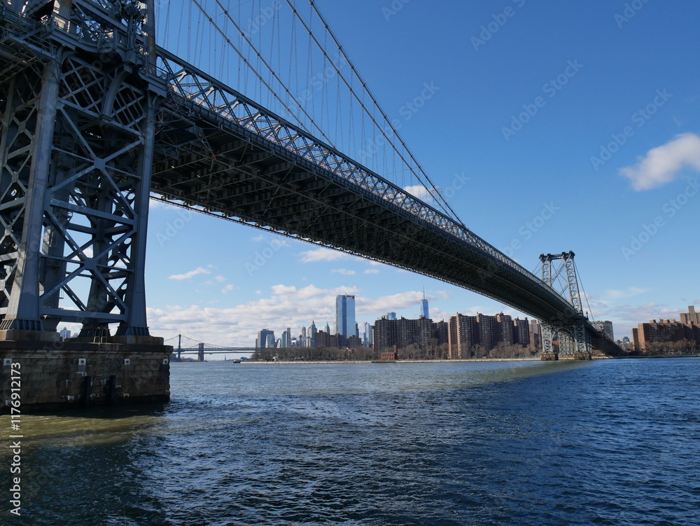 Obraz premium Manhattan skyline, New York City, NYC, horizon, gratte-ciel, architecture, ville, urbain, métropole, États-Unis, Amérique, Big Apple, Empire State Building, One World Trade Center, Freedom Tower, Chry