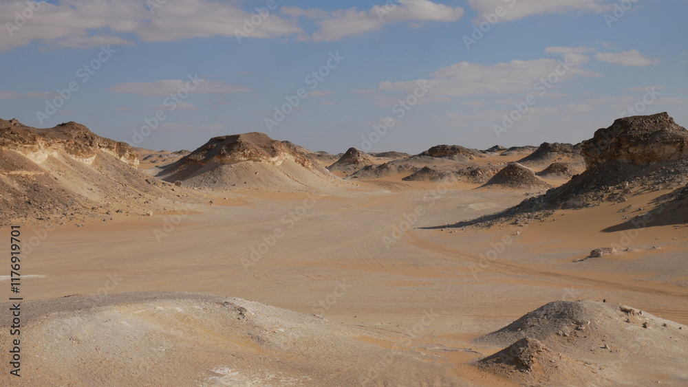 désert blanc, Égypte, Sahara, formations rocheuses, calcaire, craie, paysage désertique, sable, dunes, érosion, géologie, nature, parc national, formations naturelles, rochers, aventure, exploration, désert blanc, Égypte, Sahara, formations rocheuses, calcaire, craie, paysage désertique, sable, dunes, érosion, géologie, nature, parc national, formations naturelles, rochers, aventure, exploration,