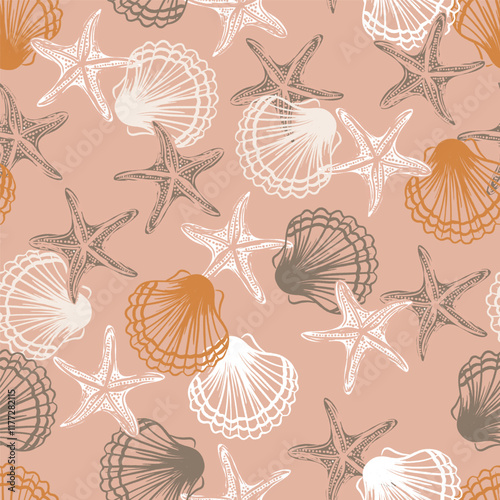 Retro Sea Shells and Starfish Vector Seamless Pattern