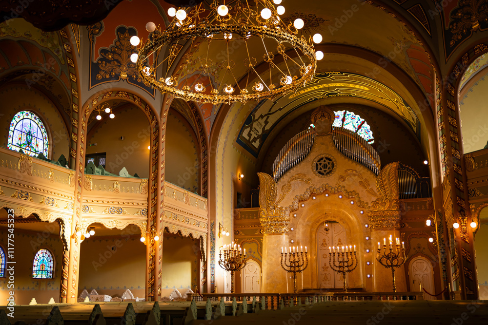 Obraz premium Synagogue in Subotica from 1909. build in Austro-Hungarian Monarchy.