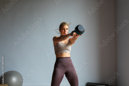 Kettlebell swing