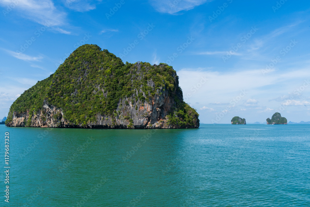 Fototapeta premium Ao Phang Nga National Park and coastline of Phuket