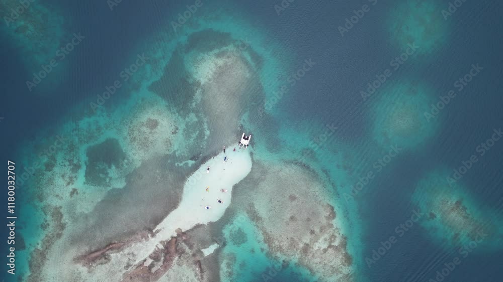 imagenes aéreas del parque nacional Morrocoy en Venezuela. videos en alta resolucion.