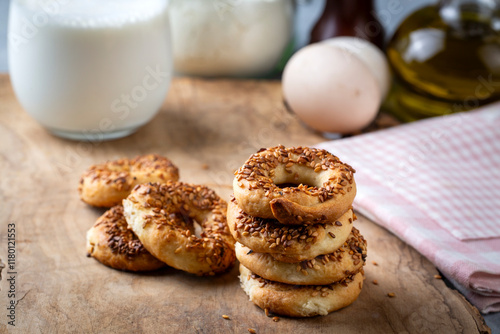 Turkish Bagel with sesame s...