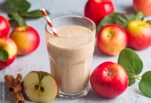 A glass of delicious apple ...