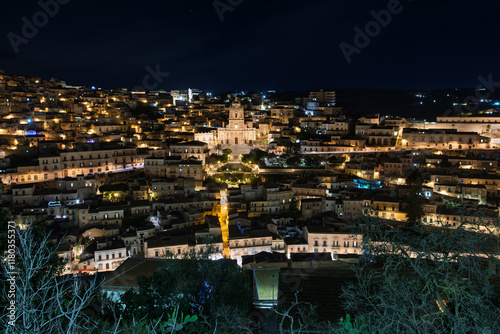 Foto Modica - Veduta notturna