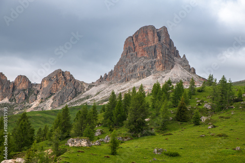 Obraz na płótnie Spectacular landscape on Italian Alps Mountain Dolomite at Passo Giau w salonie