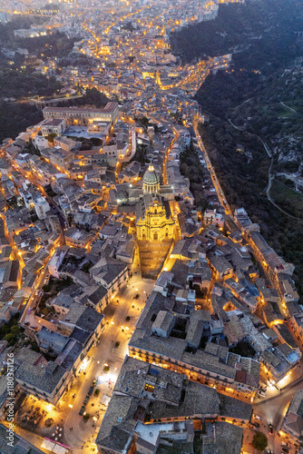 Ragusa Ibla - Veduta aerea notturna