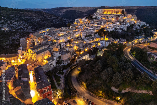 Ragusa Ibla - Veduta aerea notturna