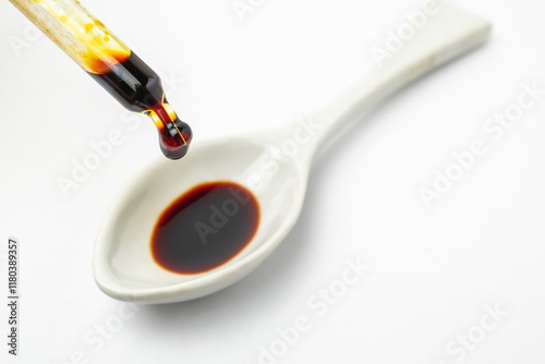 Foto iodine, Lugol's solution, dissolved iodine administered dropwise with a pipette