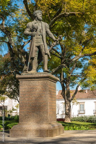 Bronze statue of Vasco da Gama navigator in the old town of Evora, Portugal
