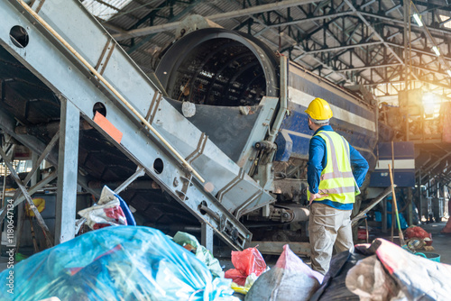 Obraz na plátně An Engineer in protective checking automated systems, recycling industry, waste separation plant