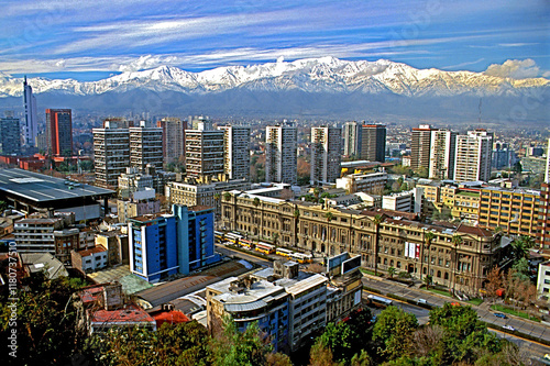 Vista aÃ©rea de Santiago do Chile. photo