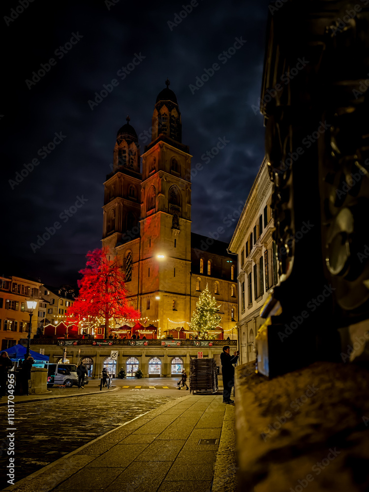 Fototapeta premium Stunning Zurich ciryscape at the night