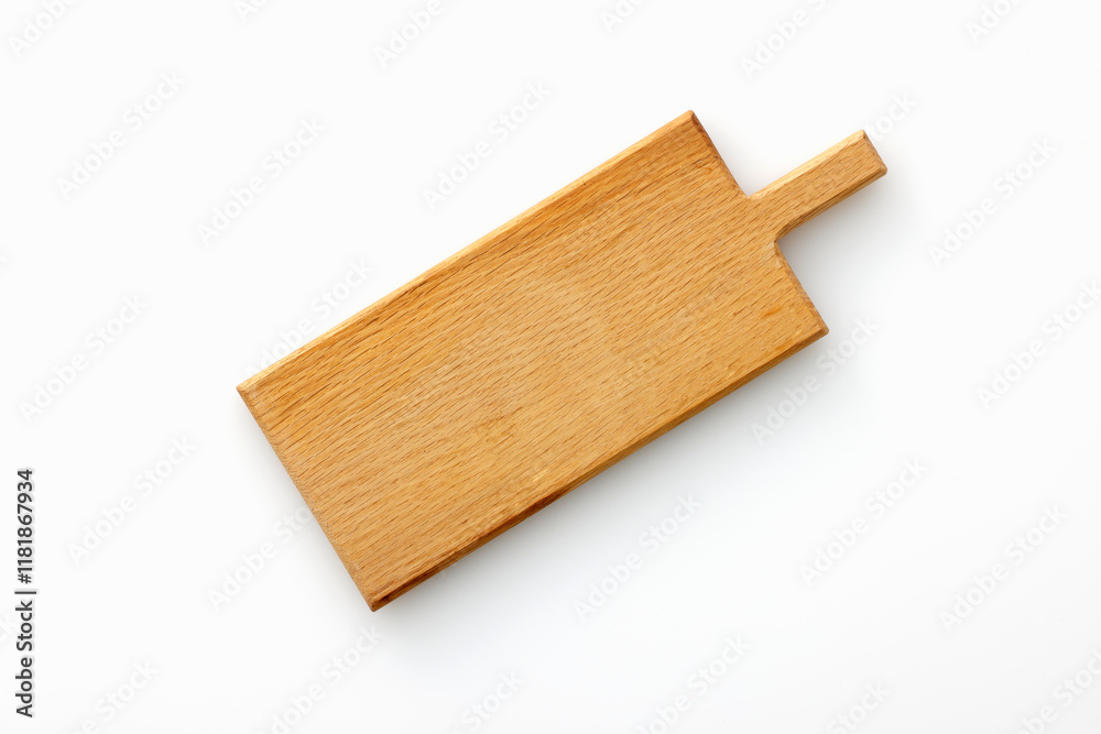 Fototapeta premium 白背景に置いた木製のカッティングボード Wooden cutting board seen from above