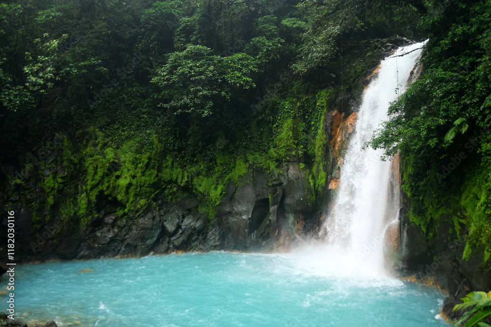 Naklejka premium Rio Celeste Waterfall in Costa Rica