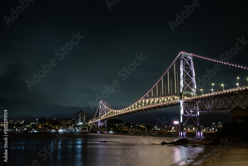 Ponte Hercílio Luz, Florianópolis, Santa Catarina, Brasil photo