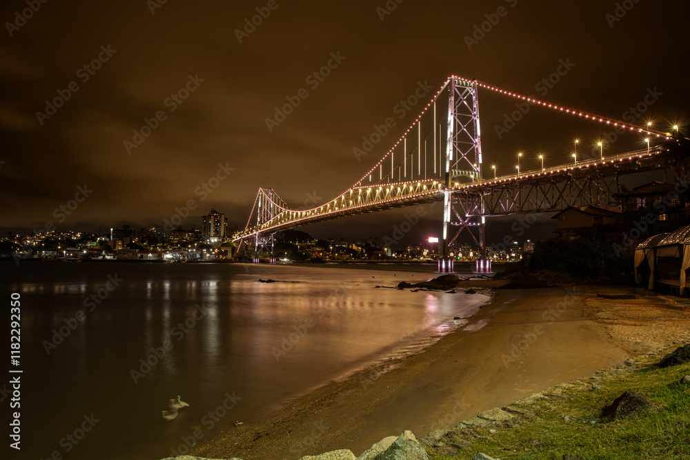 Ponte Hercílio Luz, Florianópolis, Santa Catarina, Brasil Ponte Hercílio Luz, Florianópolis, Santa Catarina, Brasil
