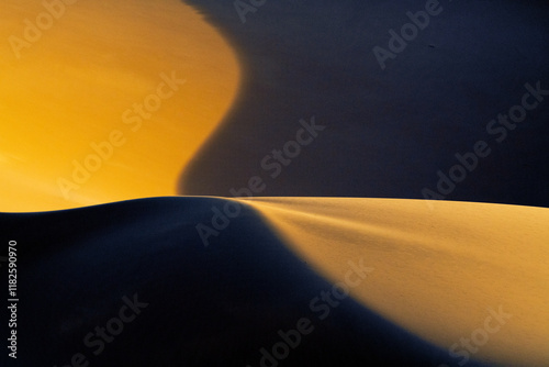 Fototapeta Naklejka Na Ścianę i Meble -  Africa, Erg Chebbi, Morocco. Desert dune contrast.