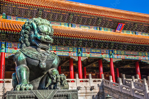 Fotomural Lion statue, Tiananmen Gate, Gugong, Forbidden City, Emperor's Palace, Beijing, China
