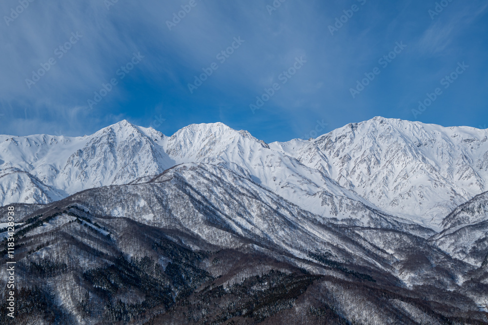 Fototapeta premium 雪の北アルプス 白馬三山 長野県白馬村