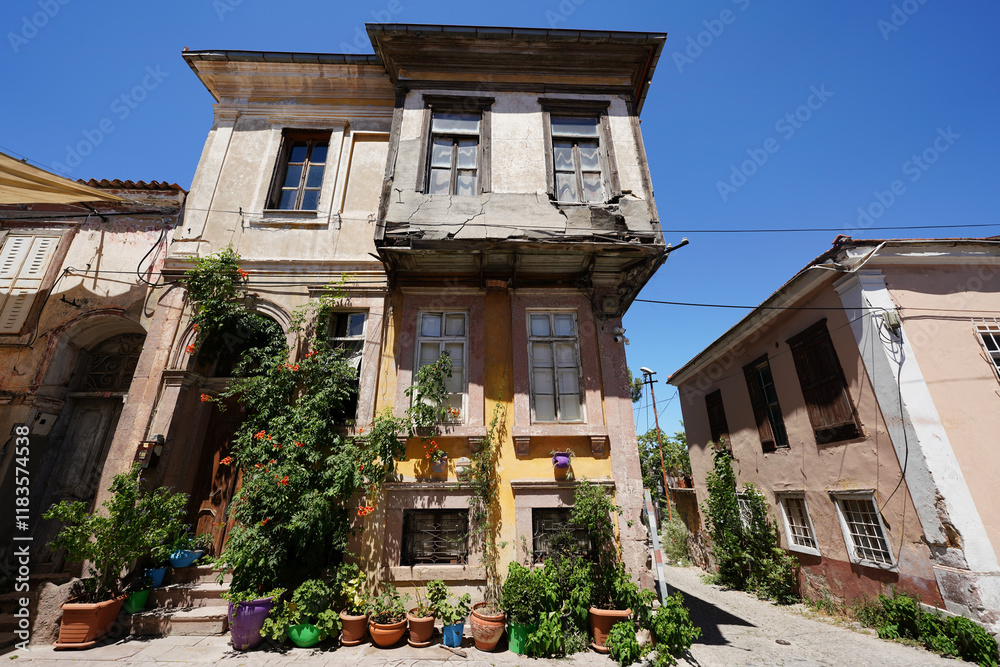 Fototapeta premium Old Building in Ayvalik Town, Balikesir, Turkiye