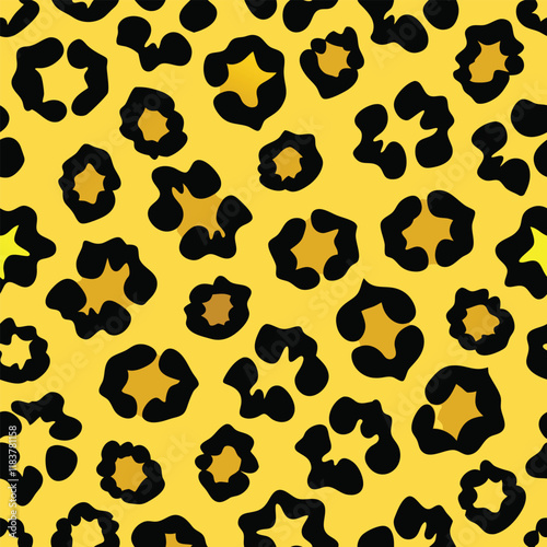 Leopard Print Seamless Vector Pattern – Bold  Design