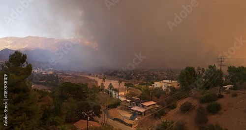 Pasadena Eaton Fire California Canyon Pan Smoke Sky