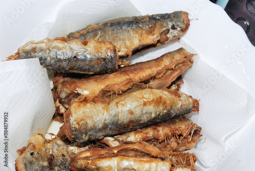 fried sardine